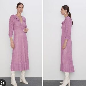 ZARA TEXTURED KNIT RUFFLE DRESS SIZE Large